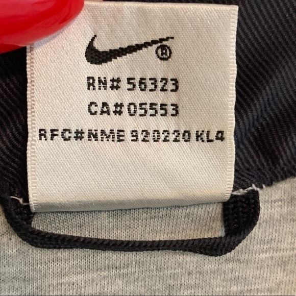 Vintage Nike Bomber Jacket - Picture 7 of 8